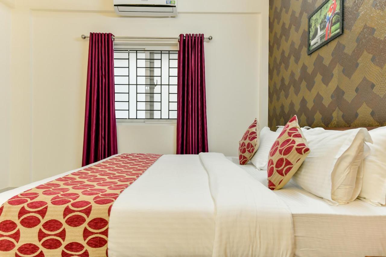 Hotel Hilite Inn Kochi Esterno foto