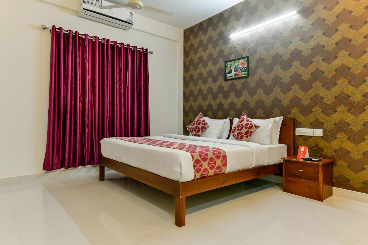 Hotel Hilite Inn Kochi Esterno foto