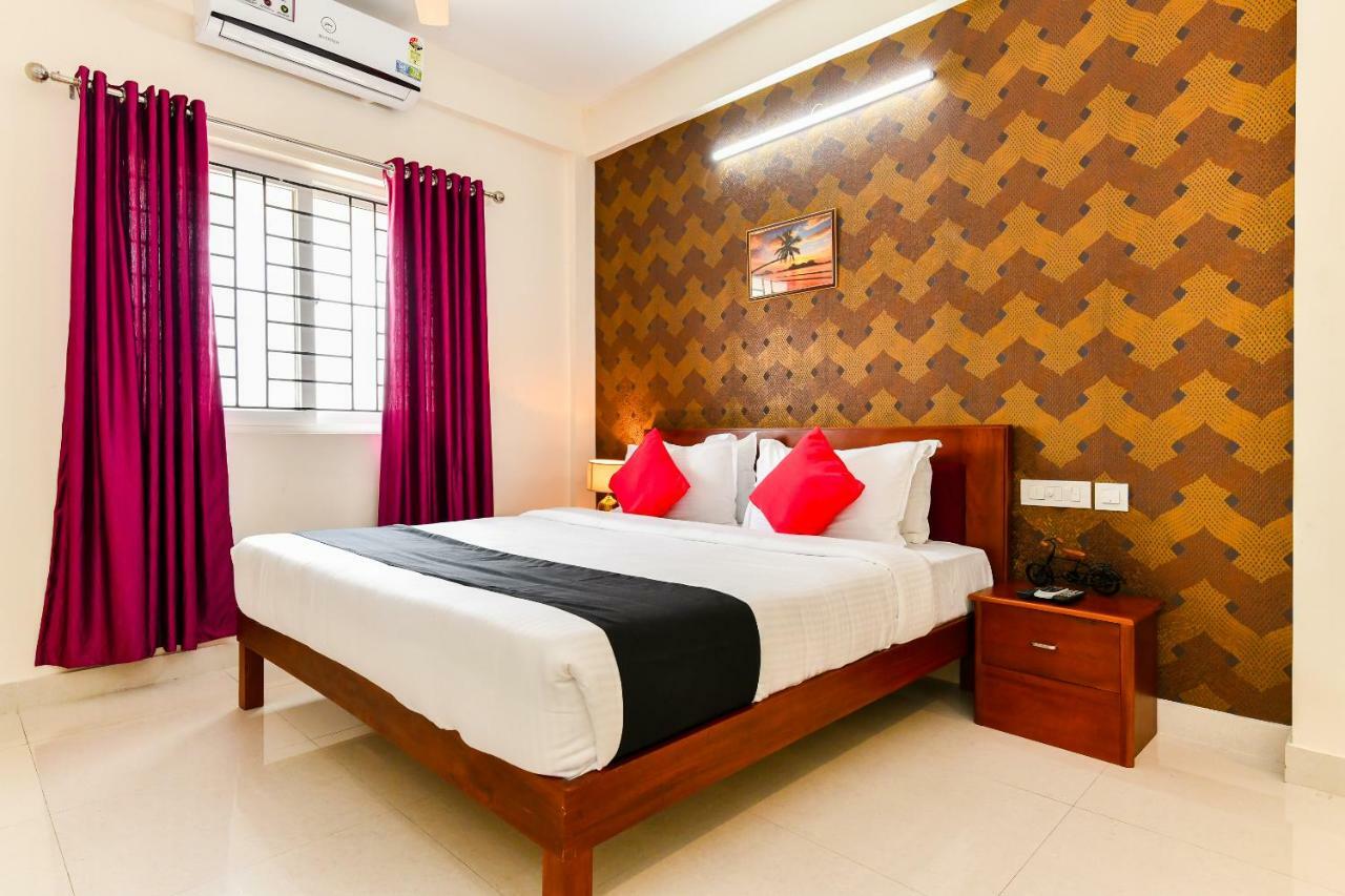 Hotel Hilite Inn Kochi Esterno foto