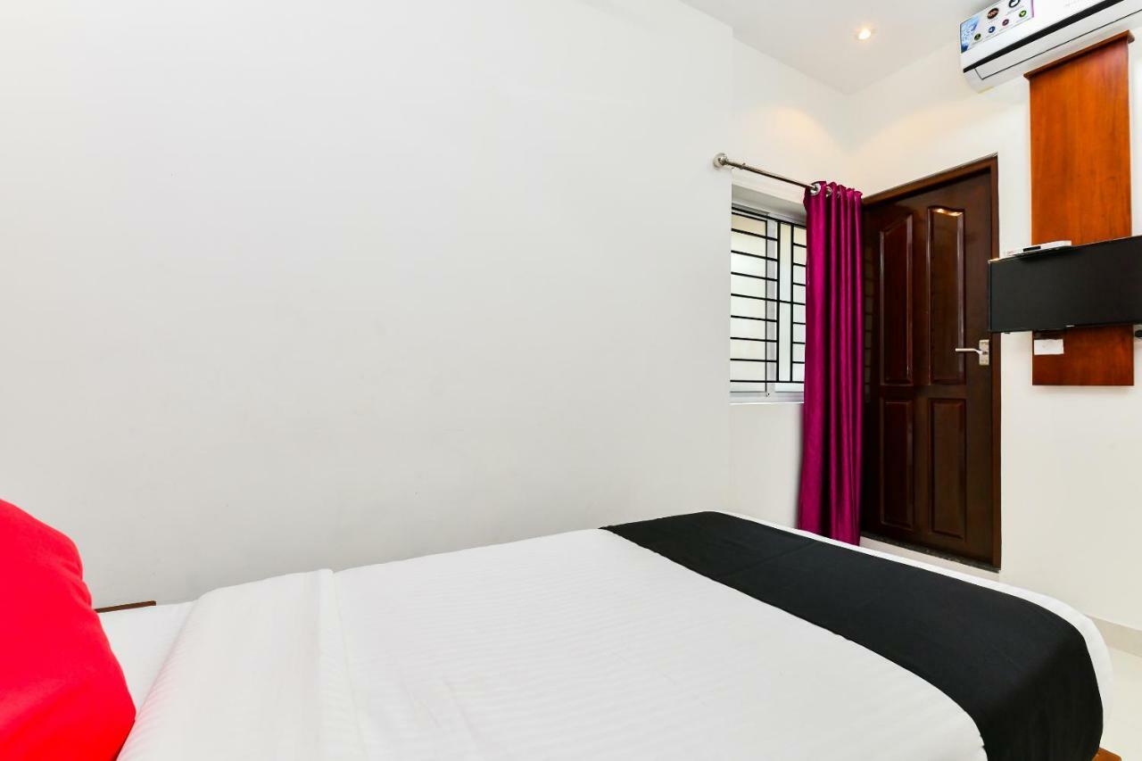 Hotel Hilite Inn Kochi Esterno foto